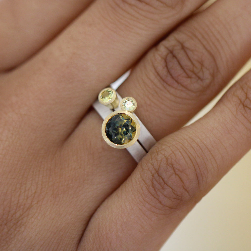 Mark Nuell - 18k Yellow Gold Silver Australian Parti Sapphire Ring - DESIGNYARD, Dublin Ireland.