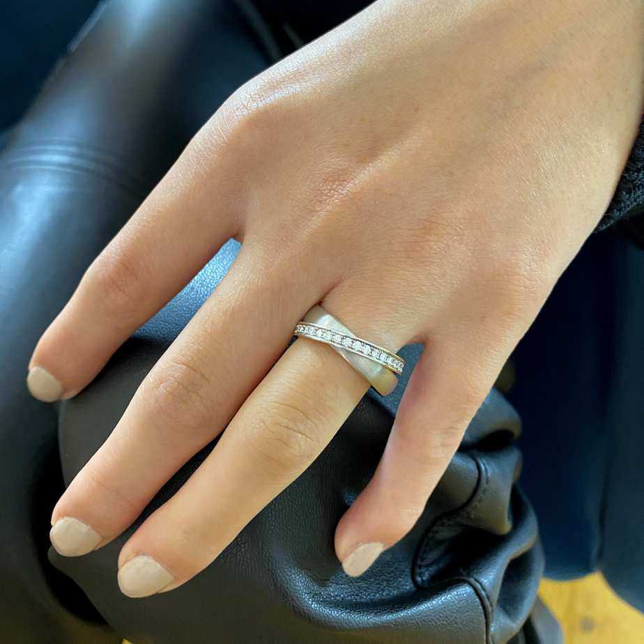 Meister's Contemporary White Gold Diamond Interlocking Ring by Meister DESIGNYARD