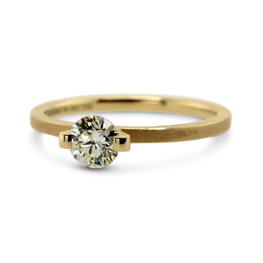 Niessing - 18k Yellow Gold Princess Engagement Ring - DESIGNYARD, Dublin Ireland.