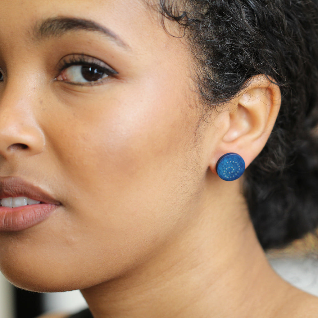 Roger Bennett - Sterling Silver Blue Spiral Maple Earrings With Silver Inlay - DESIGNYARD, Dublin Ireland.