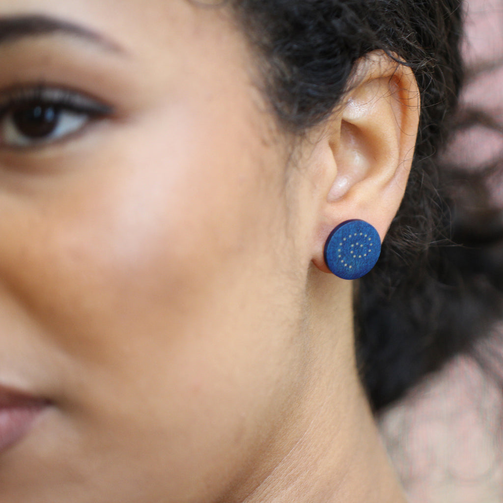 Roger Bennett - Sterling Silver Blue Spiral Maple Earrings With Silver Inlay - DESIGNYARD, Dublin Ireland.