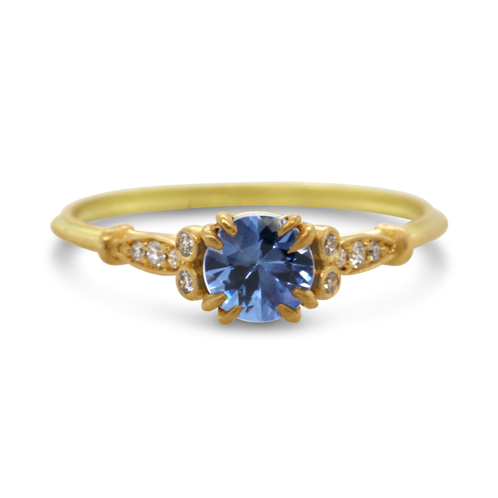 Ronan Campbell - 18k Yellow Gold Edvvardiani Blue Sapphire Engagement Ring - DESIGNYARD, Dublin Ireland.