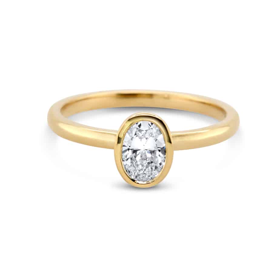 Ronan Campbell - 18k Yellow Gold Mēdēəm Bezəl Oval Diamond Ring 0.71ct GIA D SI1 - DESIGNYARD, Dublin Ireland.
