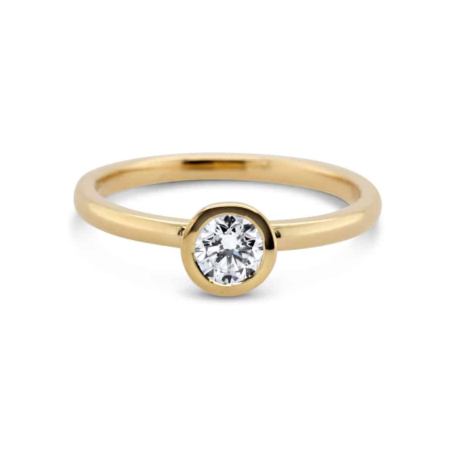 Ronan Campbell - 18k Yellow Gold Mēdēəm Bezəl Round Diamond Engagement Ring - DESIGNYARD, Dublin Ireland.