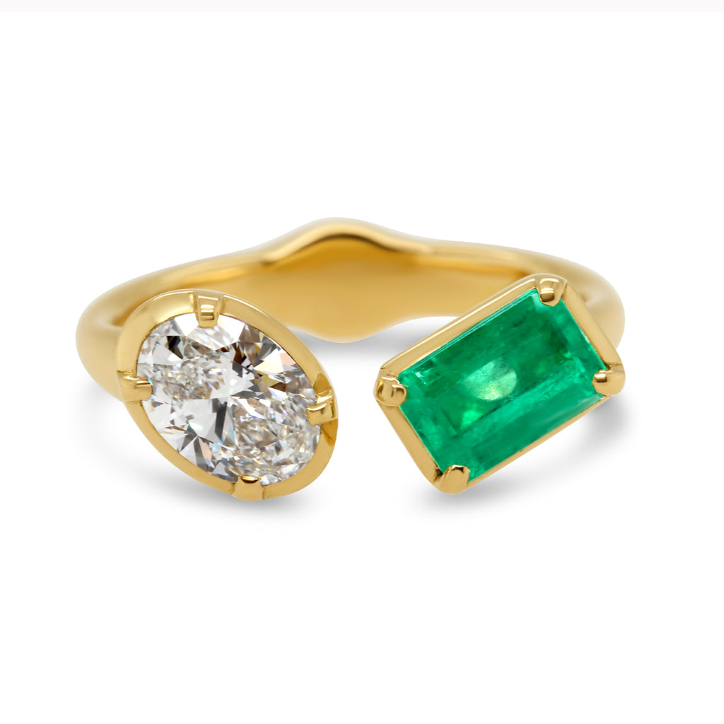 Ronan Campbell - 18k Yellow Gold Toi et Moi Diamond Emerald Engagement Ring - DESIGNYARD, Dublin Ireland.