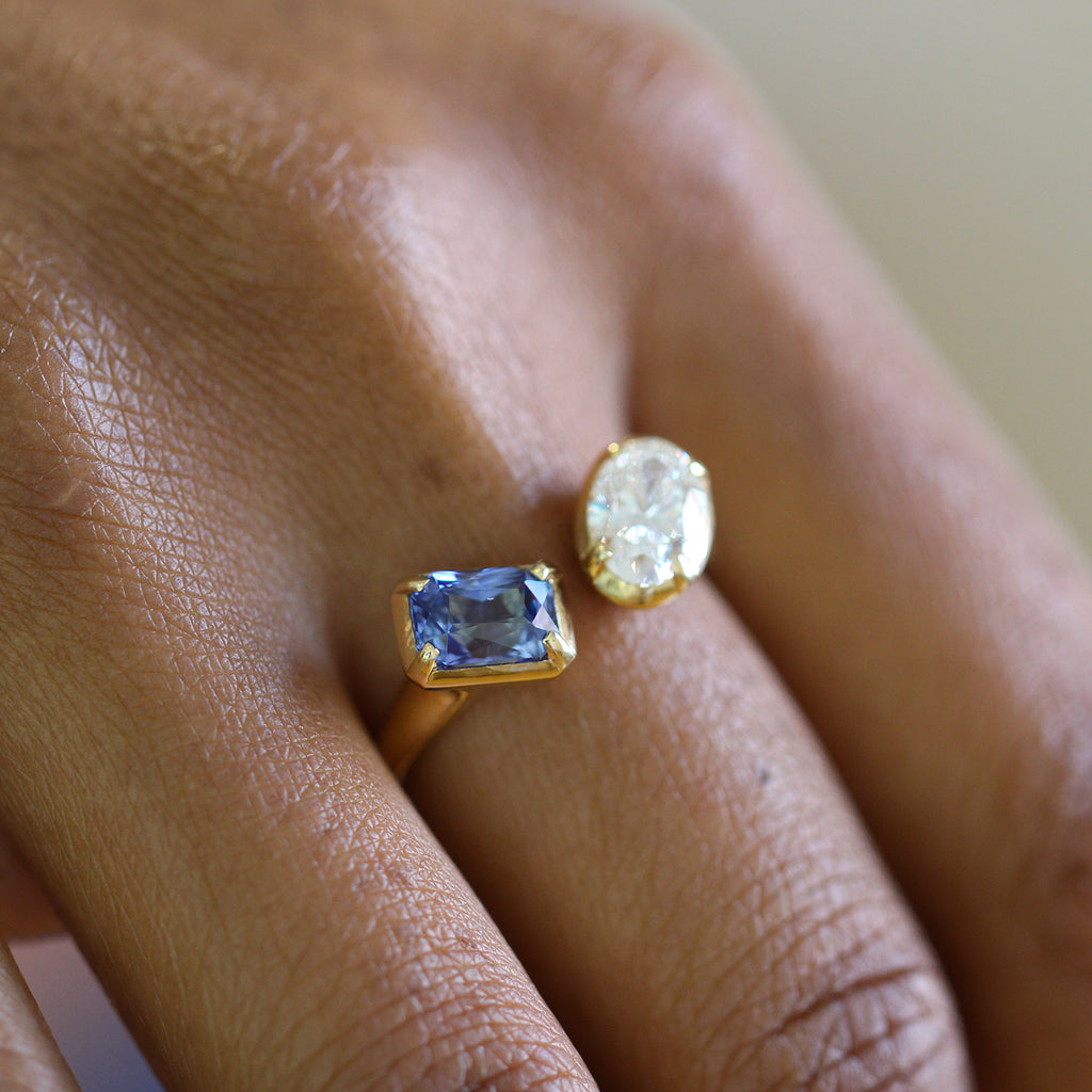Ronan Campbell - 18k Yellow Gold Toi et Moi Diamond Sapphire Engagement Ring - DESIGNYARD, Dublin Ireland.