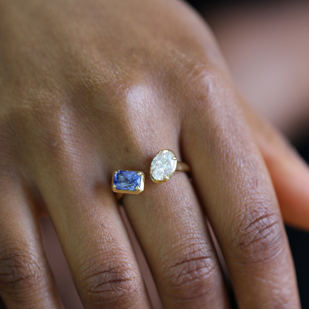 Ronan Campbell - 18k Yellow Gold Toi et Moi Diamond Sapphire Engagement Ring - DESIGNYARD, Dublin Ireland.