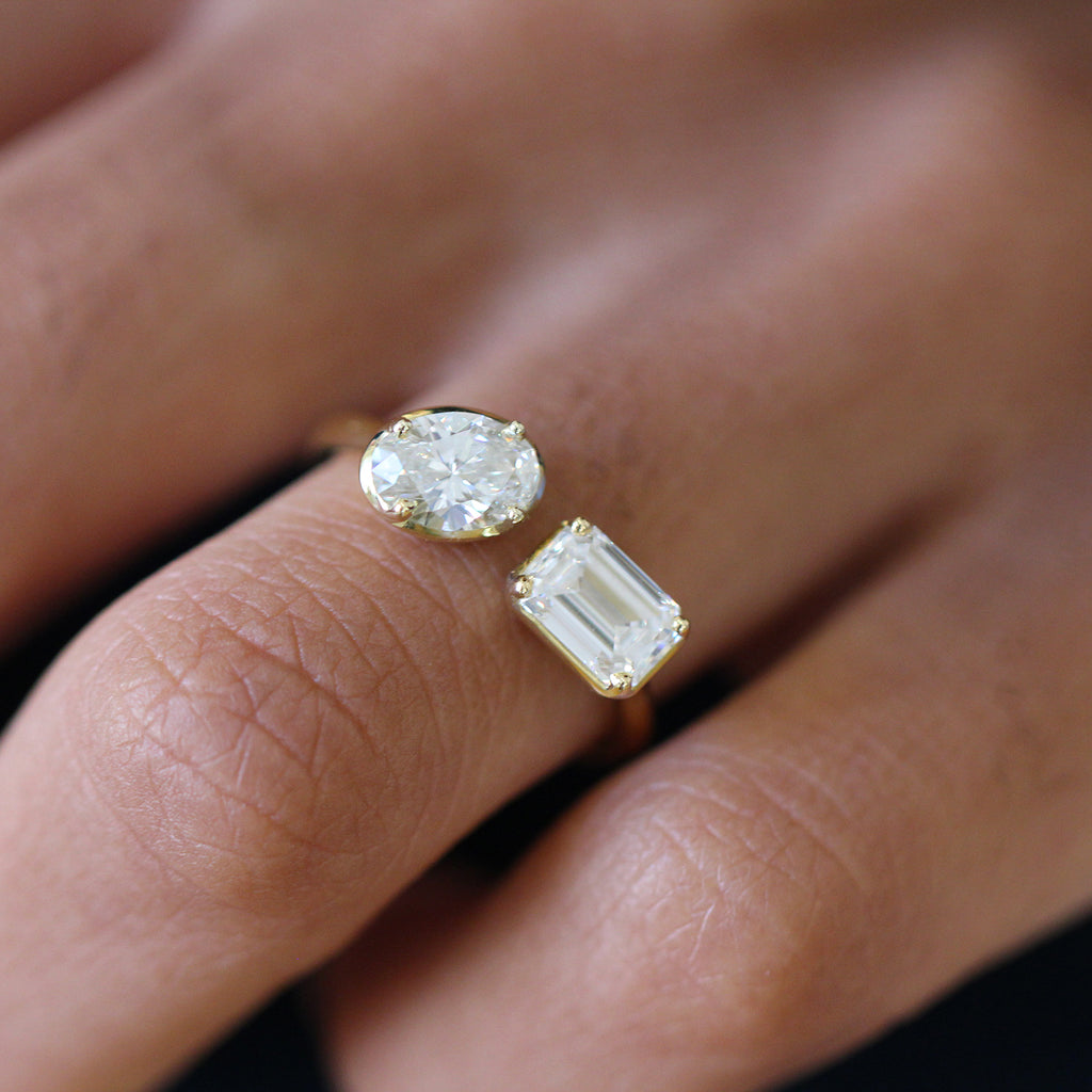 Photograph 3 of 18k Yellow Gold Toi et Moi Diamond Engagement Ring. Available on DESIGNYARD.com and in our Jewellery Shop Dublin, Ireland. Free Worldwide Shipping with DHL.