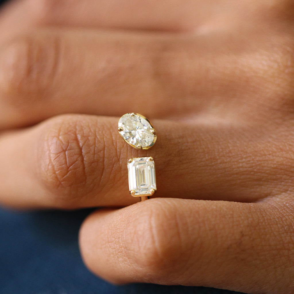 Photograph 2 of 18k Yellow Gold Toi et Moi Diamond Engagement Ring. Available on DESIGNYARD.com and in our Jewellery Shop Dublin, Ireland. Free Worldwide Shipping with DHL.