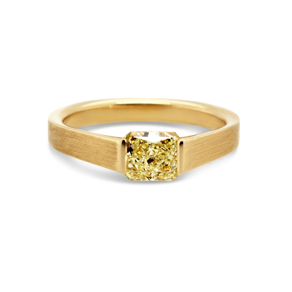 Ronan Campbell - 18k Yellow Gold Yellow Radiant Pontis Diamond Ring - DESIGNYARD, Dublin Ireland.