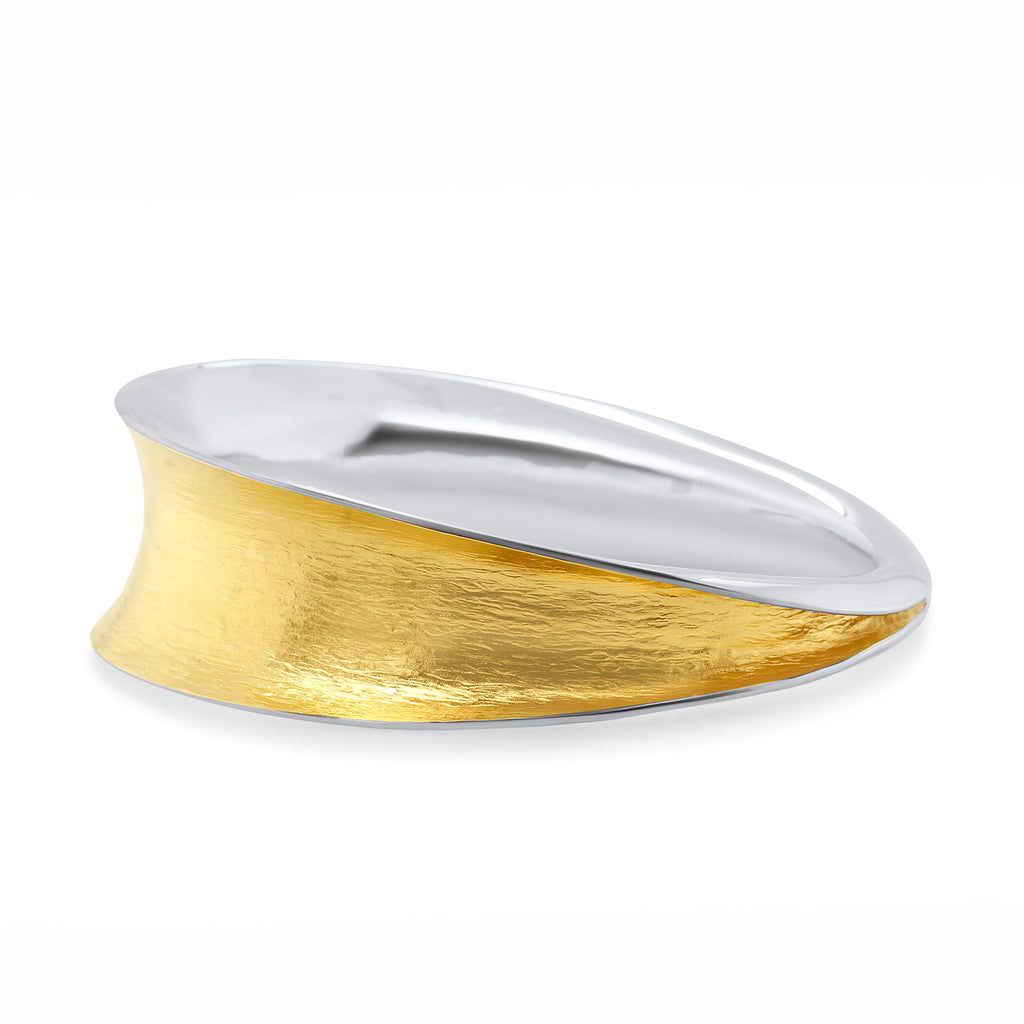 Photograph 1 of Seamus Gill's Contemporary 22k Yellow Gold Silver Flowing Statement Bracelet. Available on DESIGNYARD.com Dublin Ireland. Free Worldwide Shipping with DHL. 