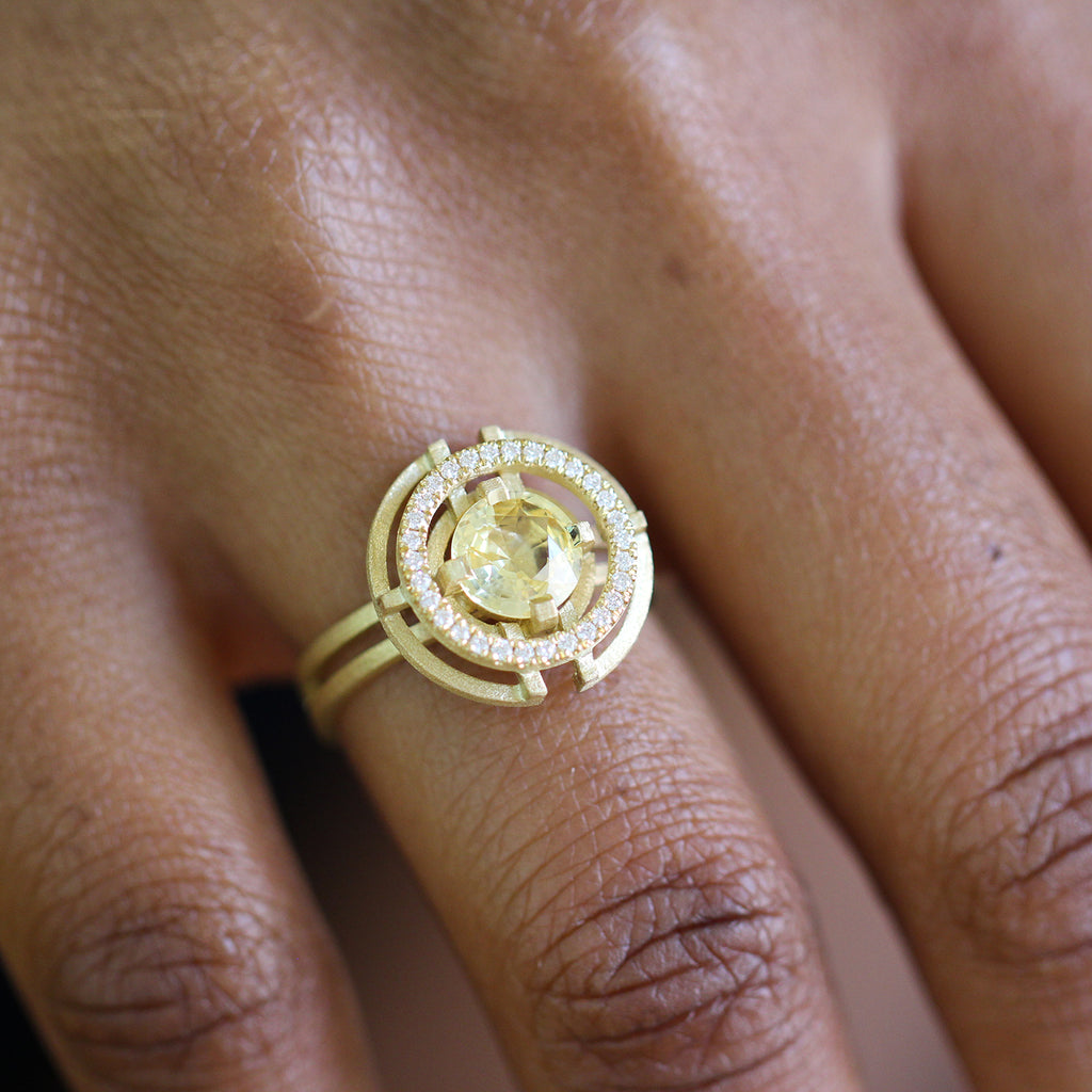 Shimell And Madden - 18k Yellow Gold Three Circle Yellow Sapphire Compass Diamond Ring - DESIGNYARD, Dublin Ireland.