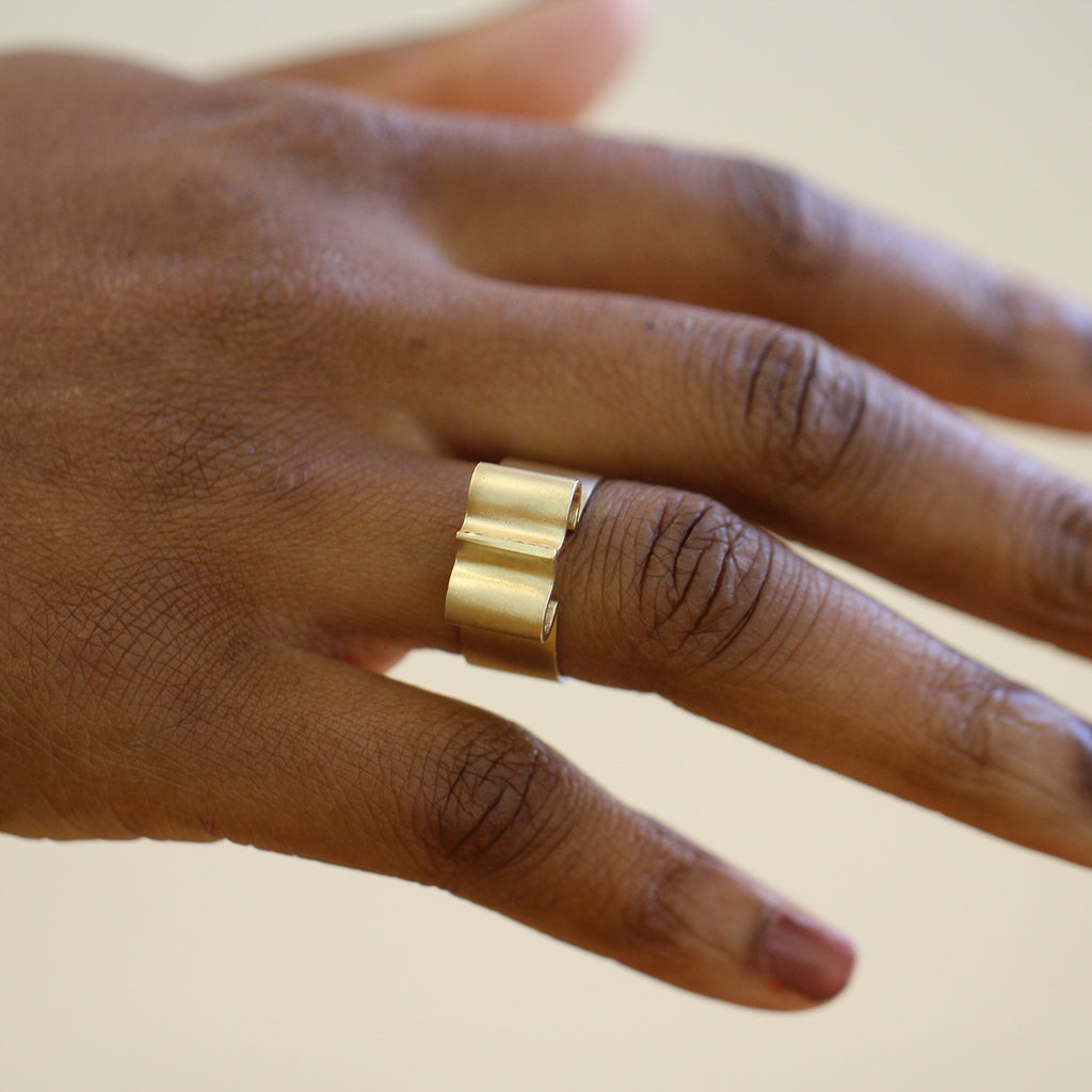 Síne Vasquez - 14k Yellow Gold Ruby Hasi Ring - DESIGNYARD, Dublin Ireland.