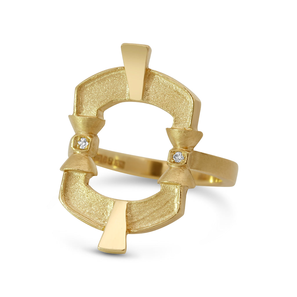 Síne Vasquez - 14k Yellow Gold Dwell Diamond Shield Ring - DESIGNYARD, Dublin Ireland.